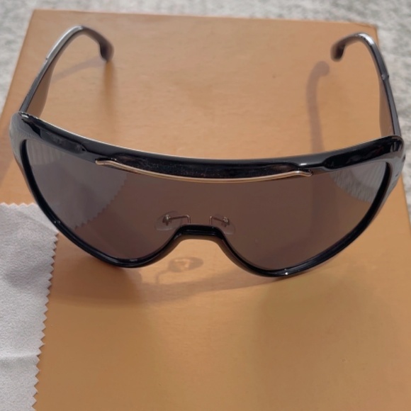 H&M Aviator styles Sunglasses - Picture 7 of 9